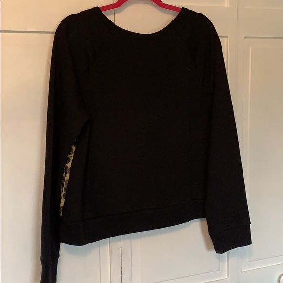 Express leopard print sweatshirt - Picture 2 of 4